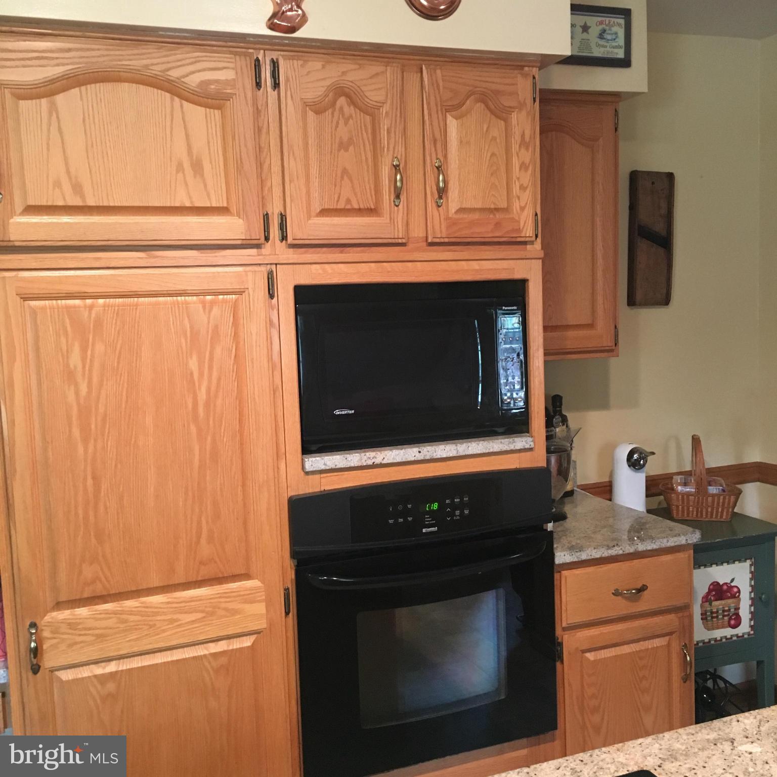 809 Pasadena Road Pasadena, MD 21122 - Photo 15 of 21 Kitchen