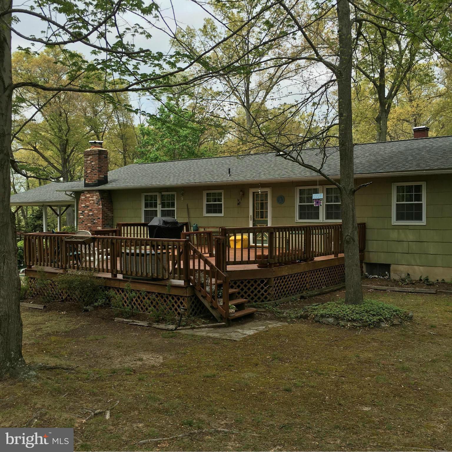 809 Pasadena Road Pasadena, MD 21122 - Photo 17 of 21 Exterior (Rear)