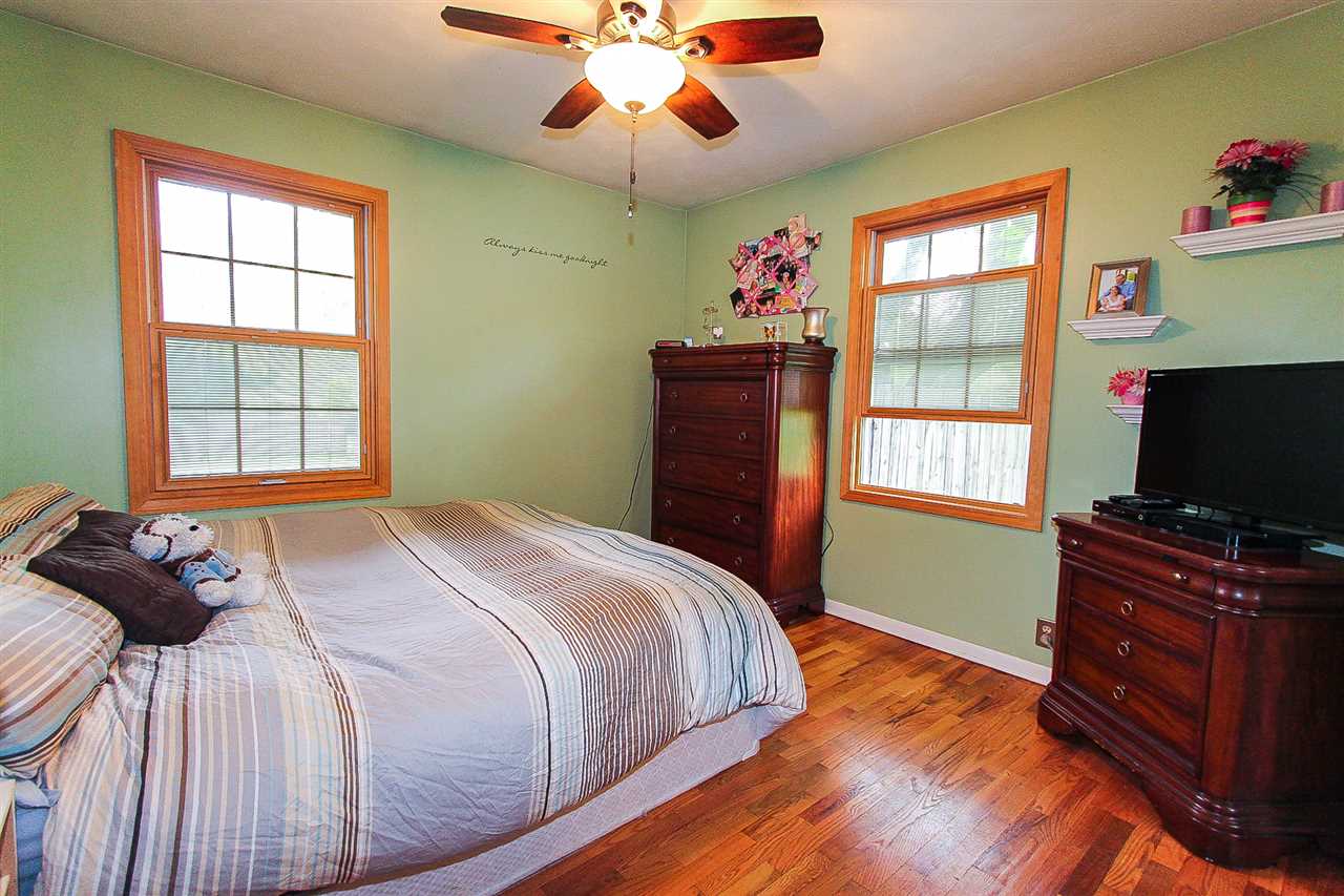 52060 Grape Road Granger, IN 46530 - Photo 5 of 18 Gallery Image 5