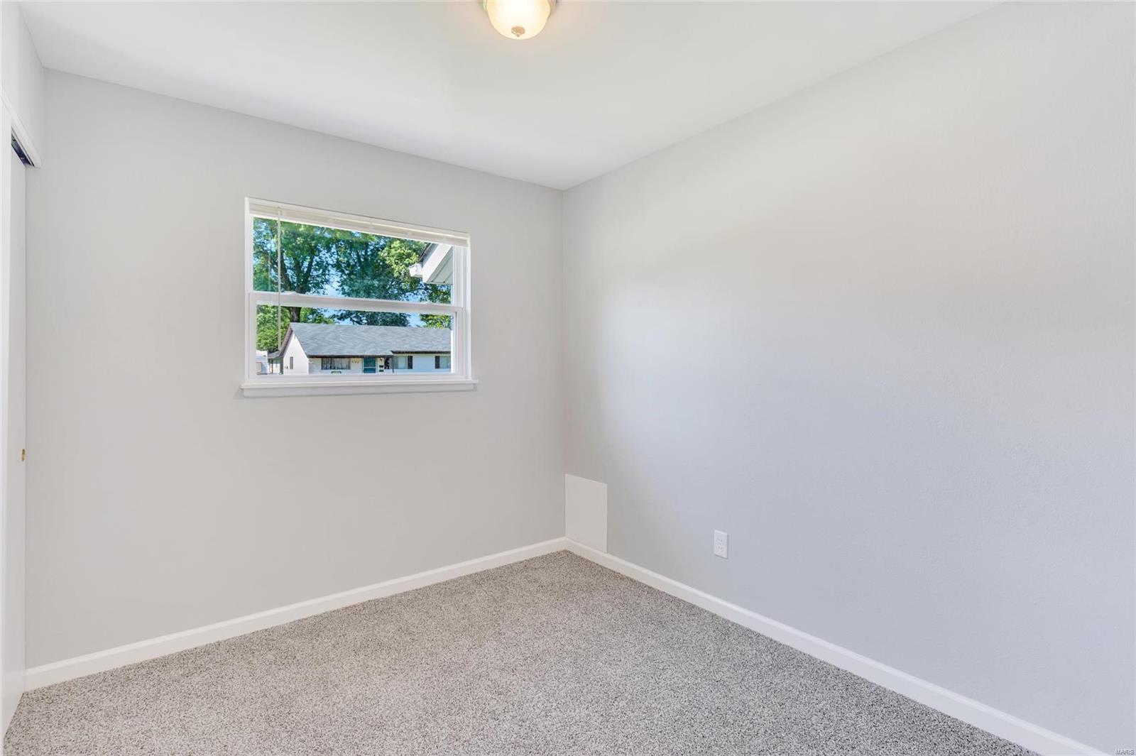 501 St Patrick Drive O'Fallon, MO 63366 - Photo 17 of 31