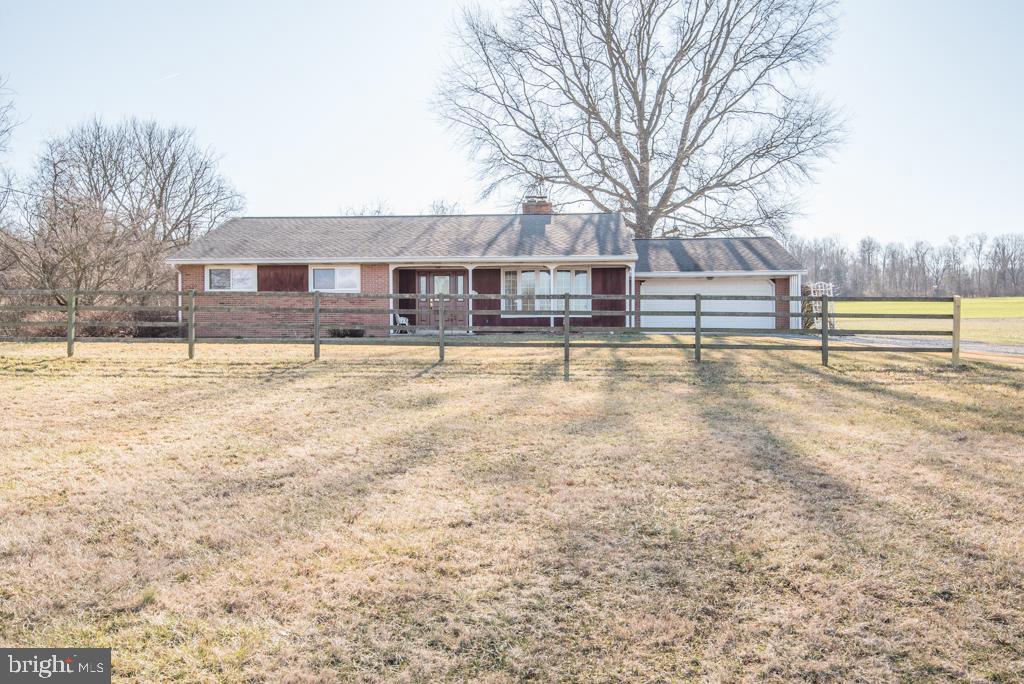 5608 Elizabethtown Road Palmyra, PA 17078 - Photo 3 of 68 Gallery Image 3