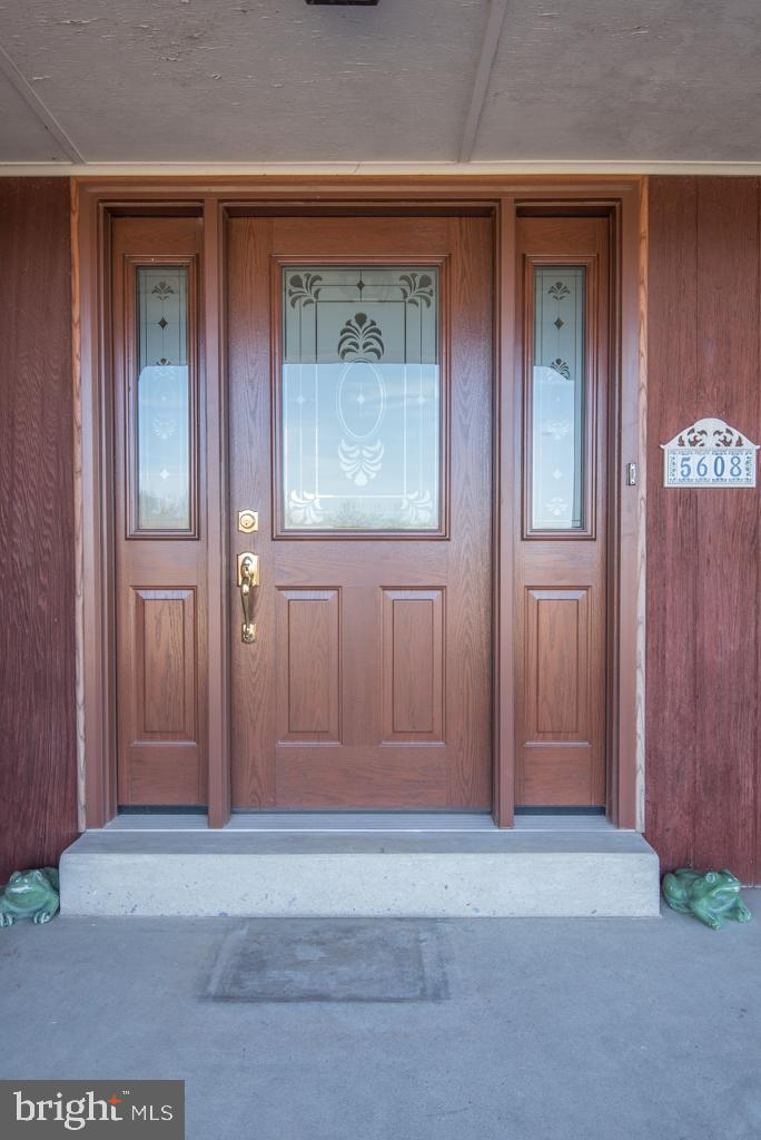 5608 Elizabethtown Road Palmyra, PA 17078 - Photo 7 of 68 Gallery Image 7
