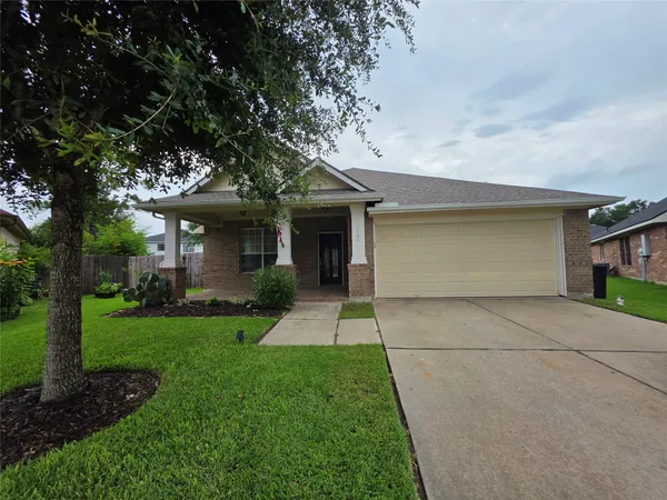$2,895 | 6146 Bradie Court, League City, TX 77573