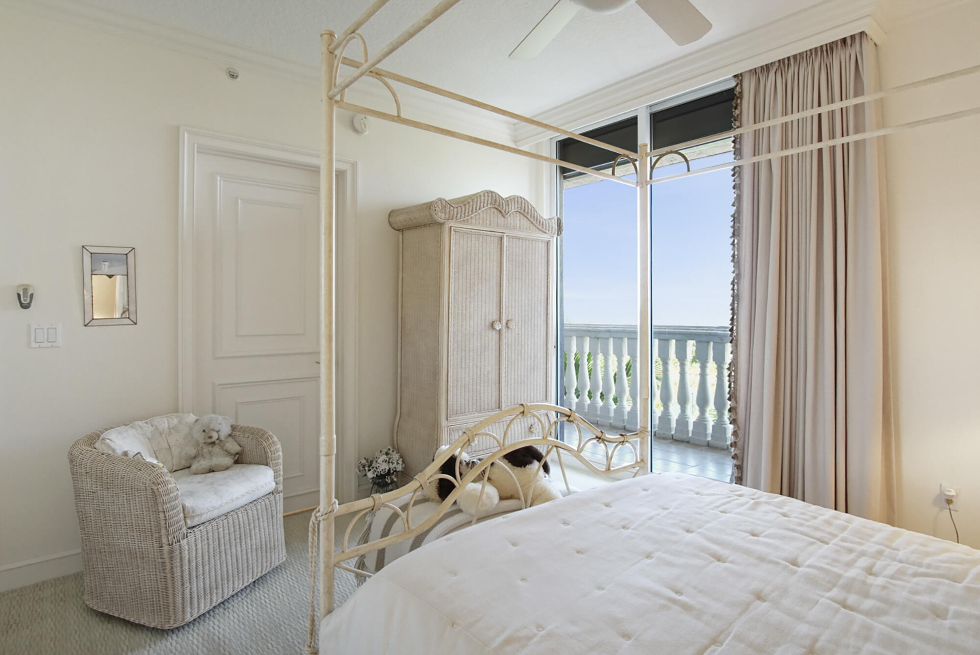 700 Ocean Royale, Unit 501 Juno Beach, FL 33408 - Photo 32 of 70 Ocean Royale (11)