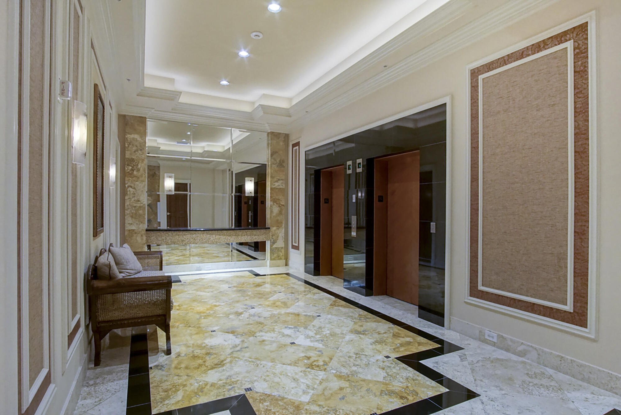 700 Ocean Royale, Unit 501 Juno Beach, FL 33408 - Photo 45 of 70 Ocean Royale (39)