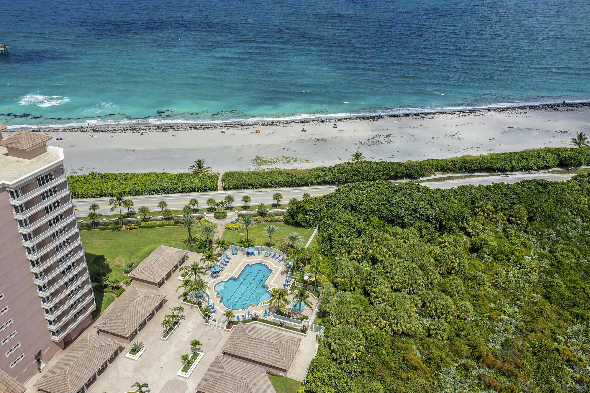 700 Ocean Royale, Unit 501 Juno Beach, FL 33408 - Photo 5 of 70 Ocean Royale (27)