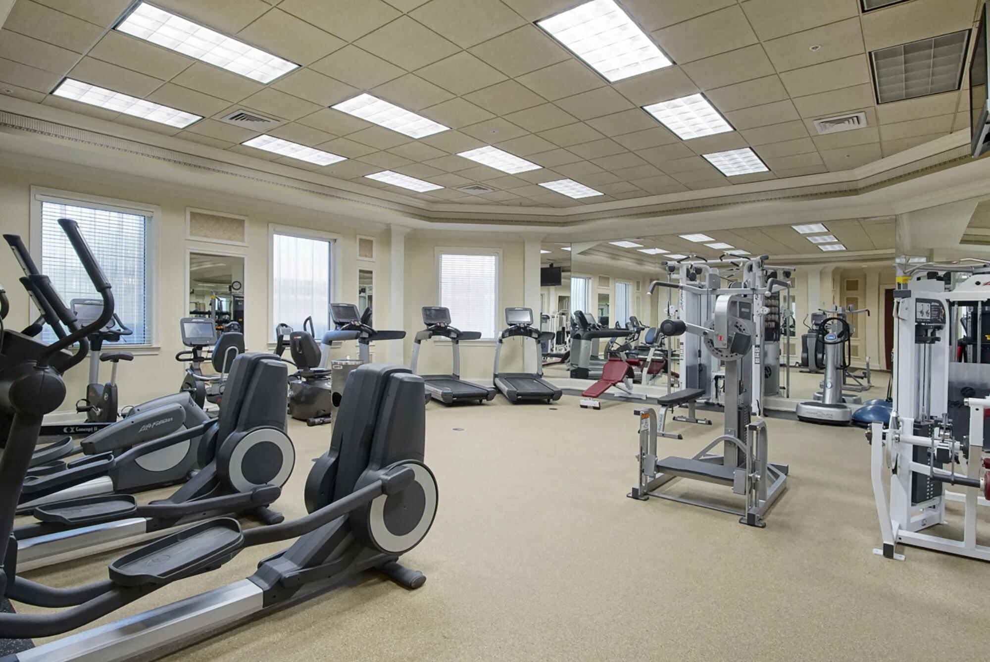 700 Ocean Royale, Unit 501 Juno Beach, FL 33408 - Photo 54 of 70 Ocean Royale (48)