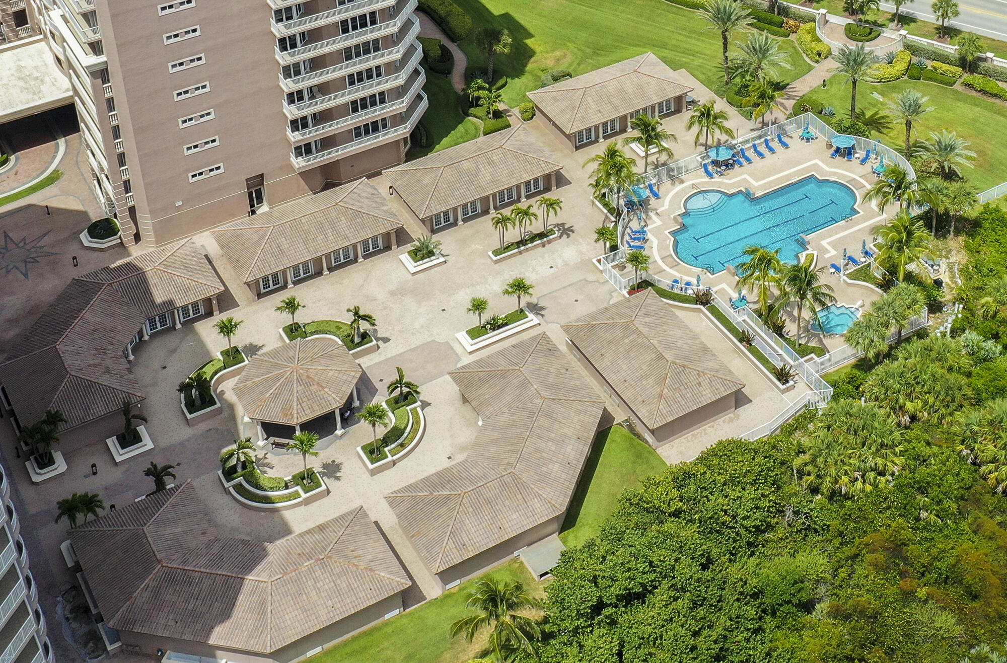 700 Ocean Royale, Unit 501 Juno Beach, FL 33408 - Photo 65 of 70 Ocean Royale (8)