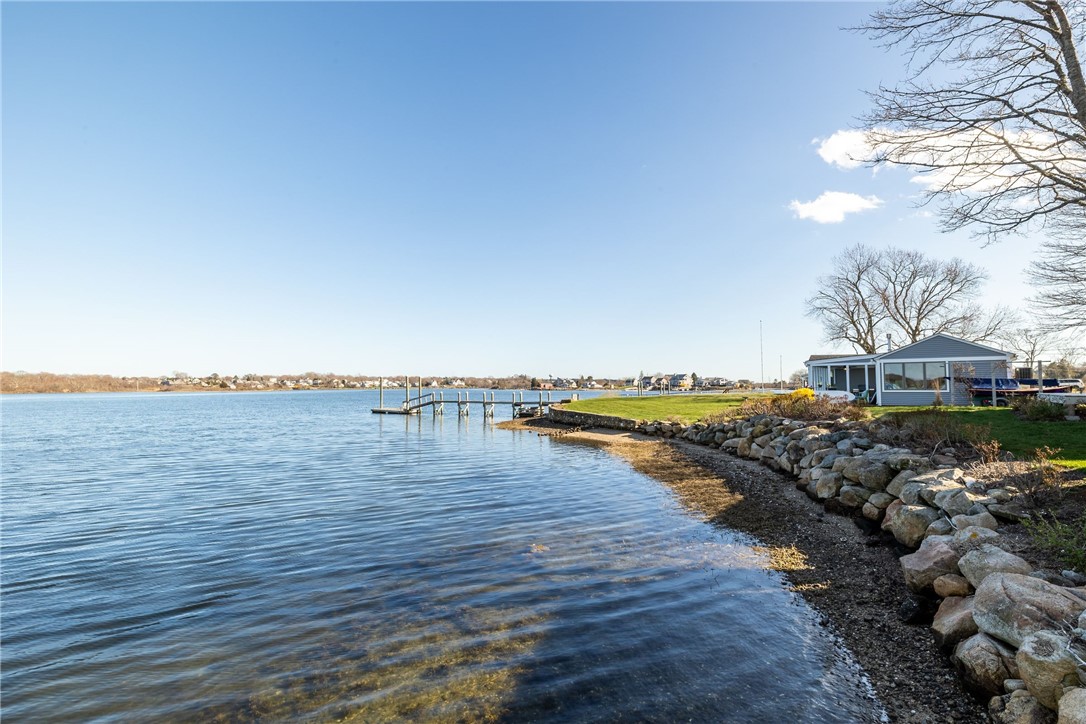 25 Barnacle Road Narragansett, RI 02882 - Photo 23 of 32