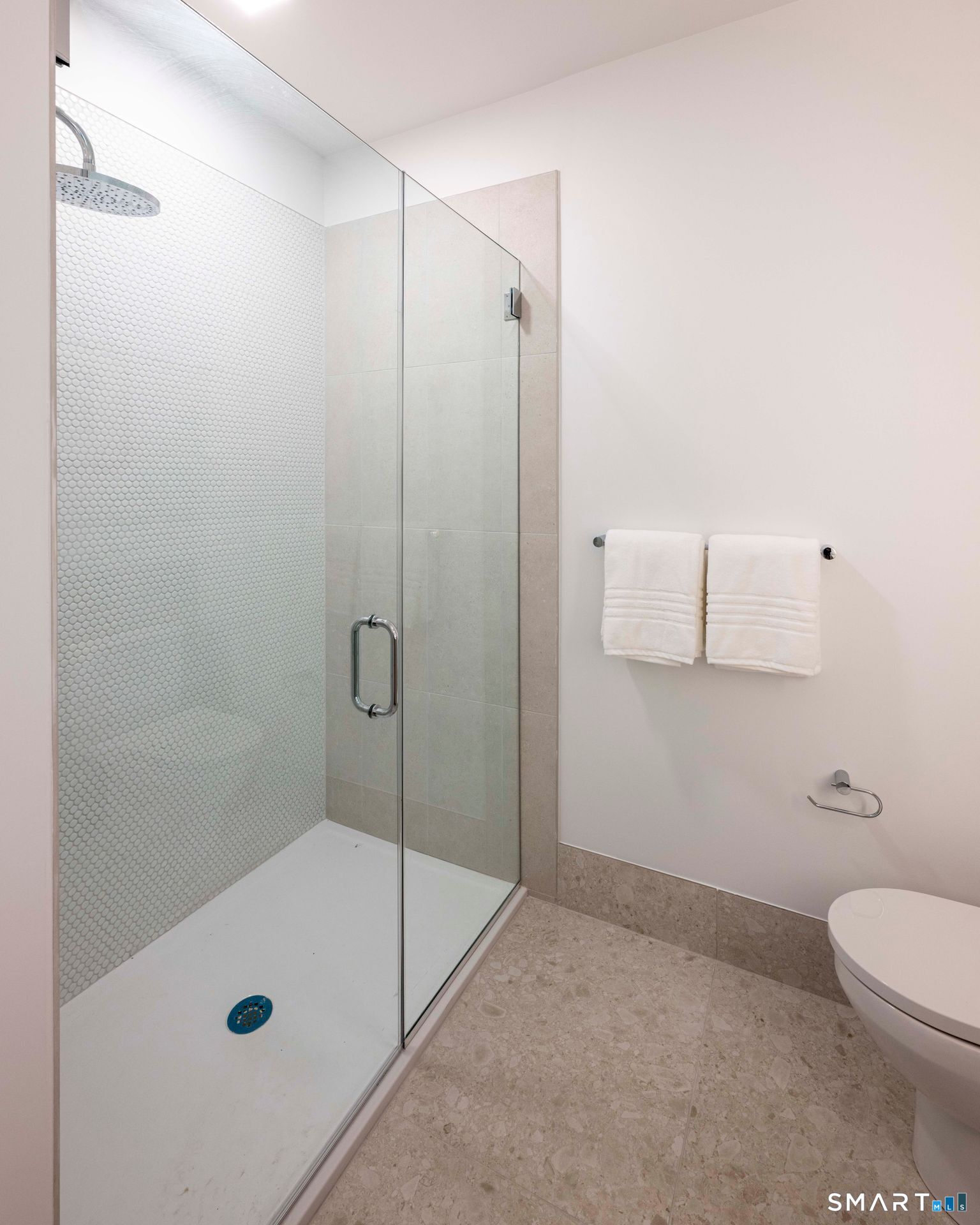 22 Hubbard Road, Unit 303 Wilton, CT 06897 - Photo 15 of 19