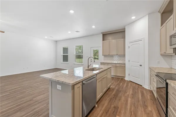 $675,000 | 1220 Neal Pickett Drive, College Station, TX 77840