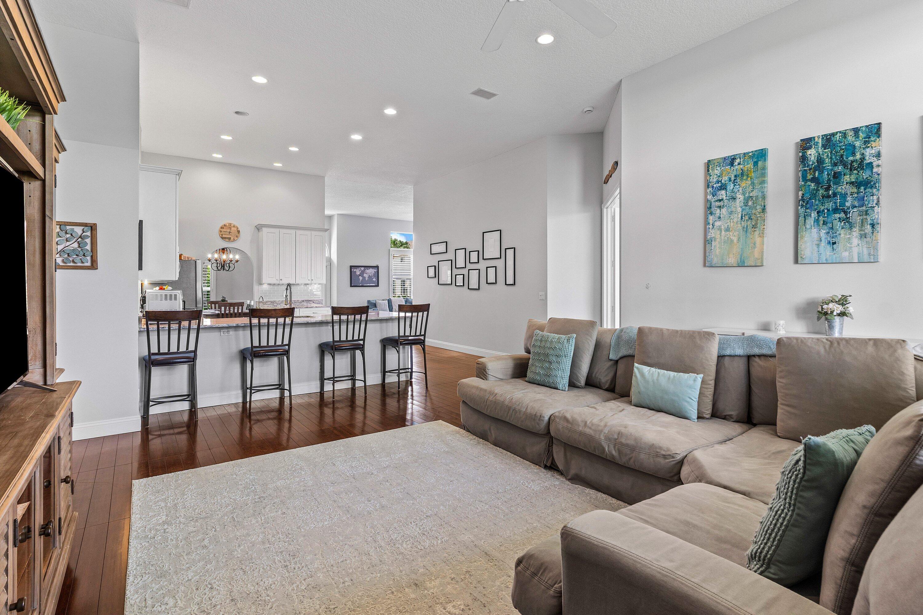 10767 Tea Olive Lane Boca Raton, FL 33498 - Photo 15 of 34 Living Room