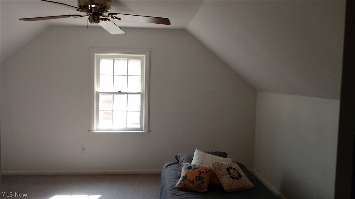 4181 Bushnell Road University Heights, OH 44118 - Photo 20 of 22 Another area of third floor space. NOTICE FANS IN ALL AREAS.