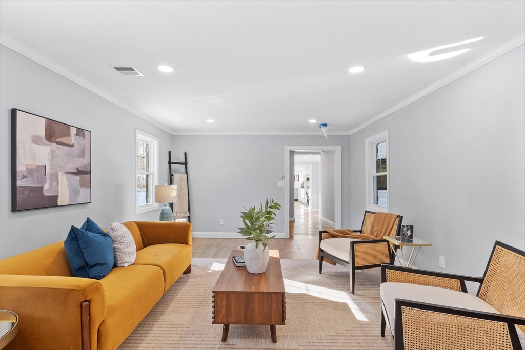 401 Belknap Road Framingham, MA 01701 - Photo 13 of 34