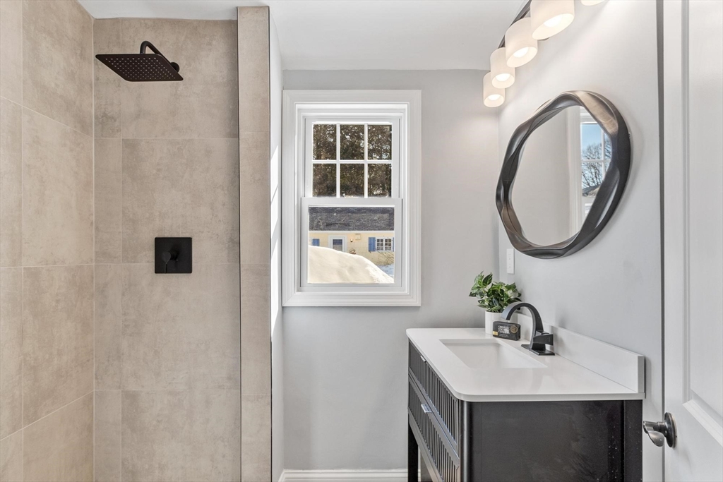 401 Belknap Road Framingham, MA 01701 - Photo 19 of 34