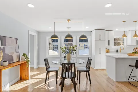 $998,000 | 401 Belknap Road, Framingham, MA 01701