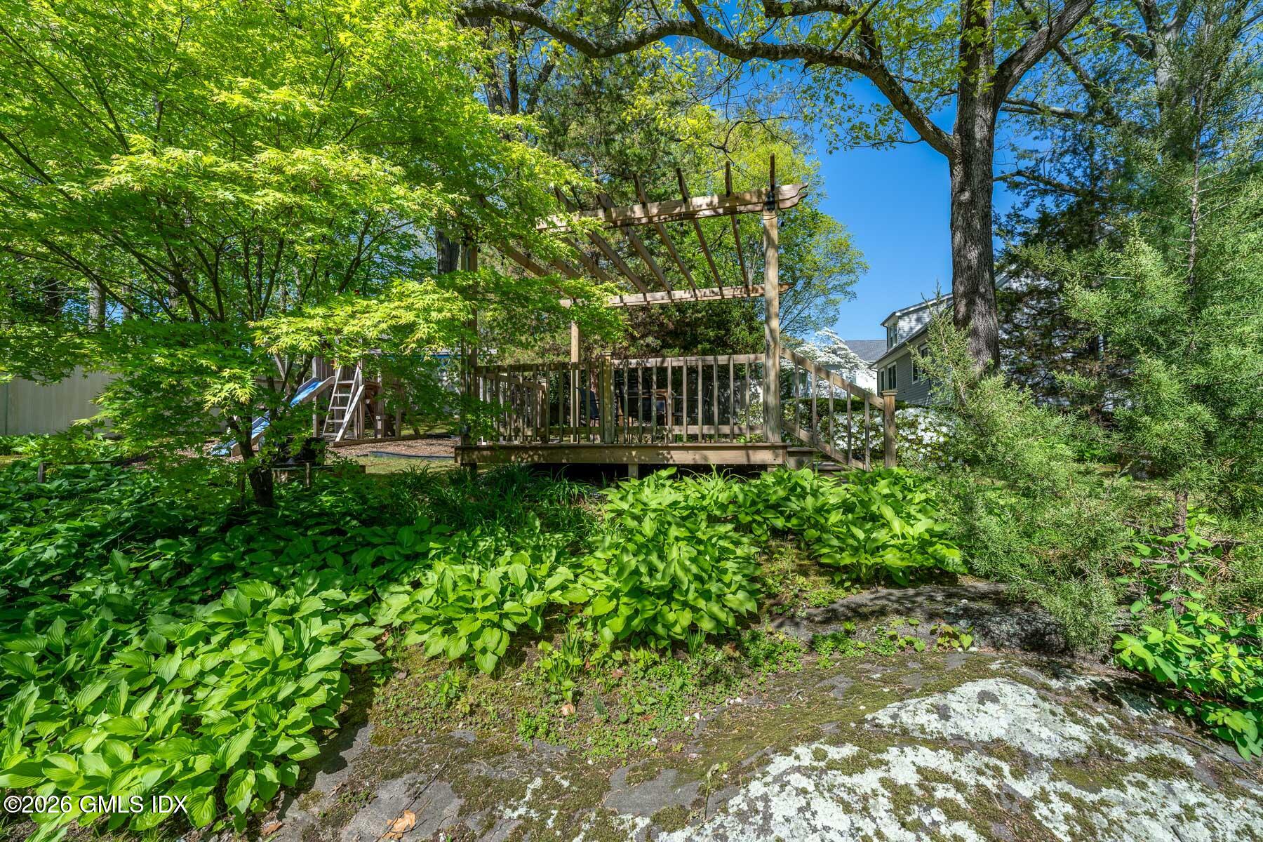 51 Glen Road Greenwich, CT 06830 - Photo 20 of 38 51 Glen Rd EXT 21 - WEB