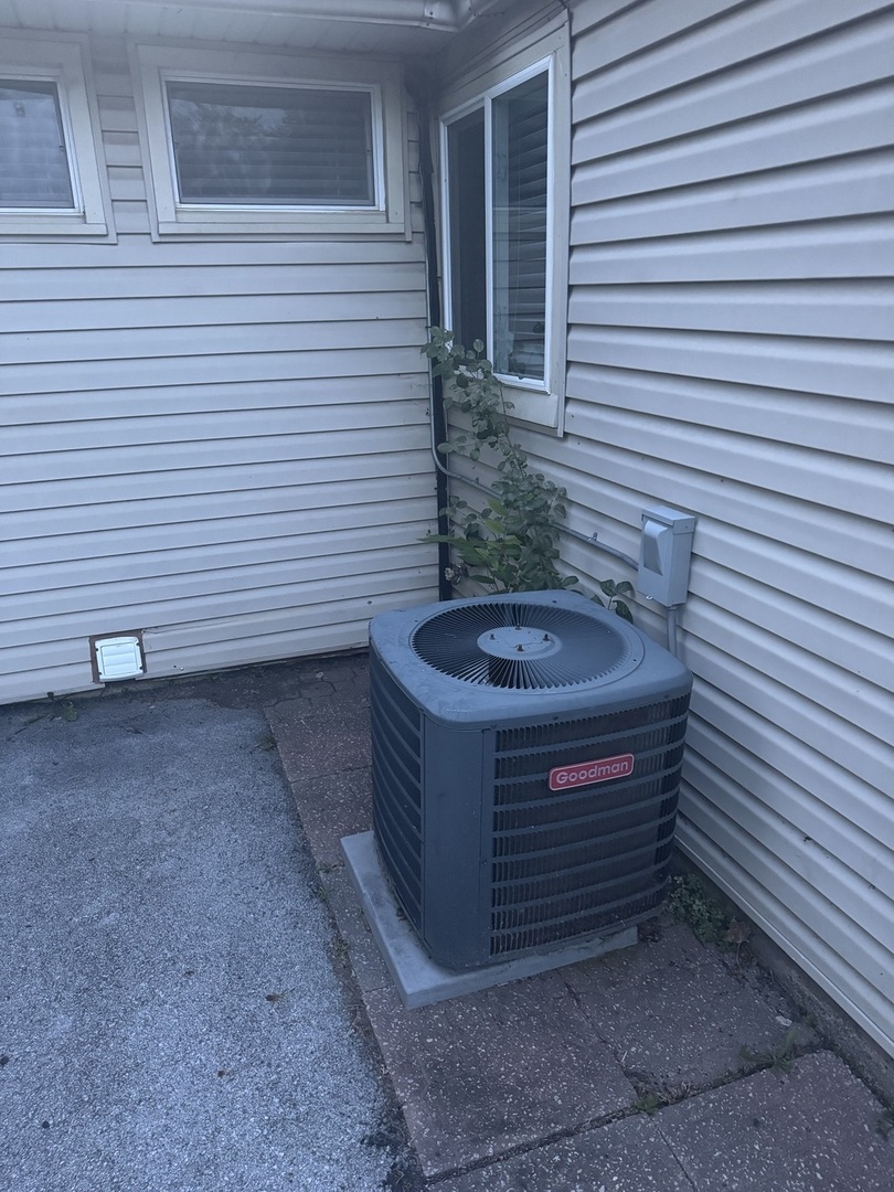 245 Allegheny Street Park Forest, IL 60466 - Photo 19 of 19 a view of outdoor space and chairs