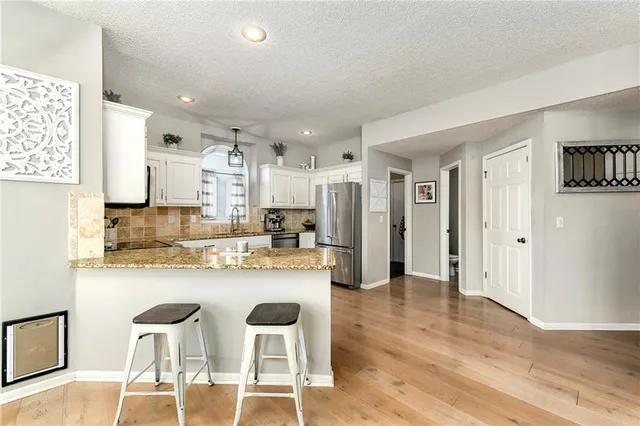 $385,000 | 15943 South Avalon Street, Olathe, KS 66062