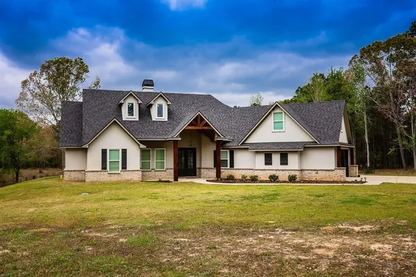 $985,000 | 845 Farm To Market Road 31, De Berry, TX 75639