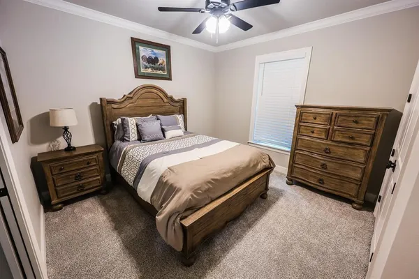 $985,000 | 845 Farm To Market Road 31, De Berry, TX 75639