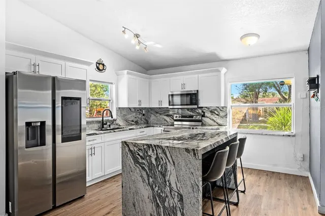 $359,900 | 3210 Acapulco Drive, Riverview, FL 33578