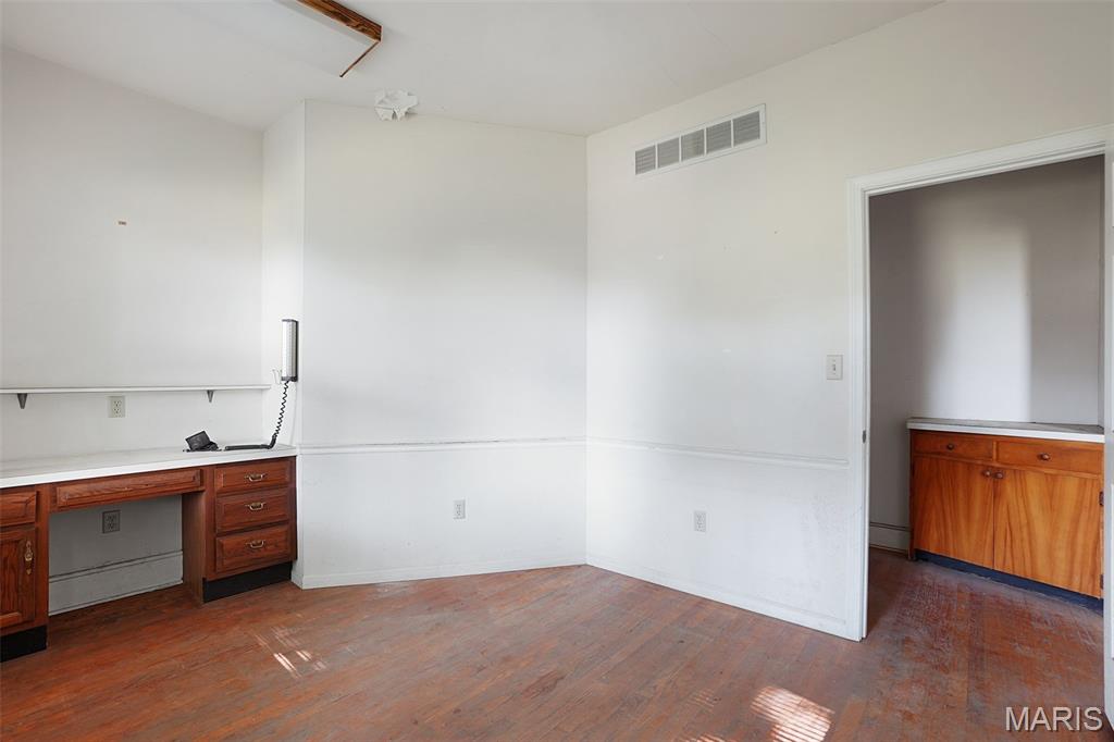 2801 Brown Street Alton, IL 62002 - Photo 17 of 35