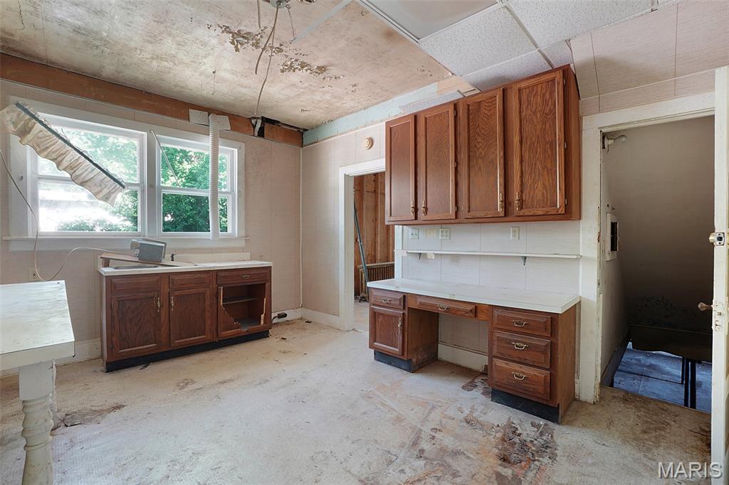 2801 Brown Street Alton, IL 62002 - Photo 10 of 35