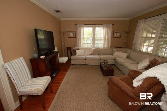13 Homer Street Mobile, AL 36607 - Photo 3 of 19 Great Room