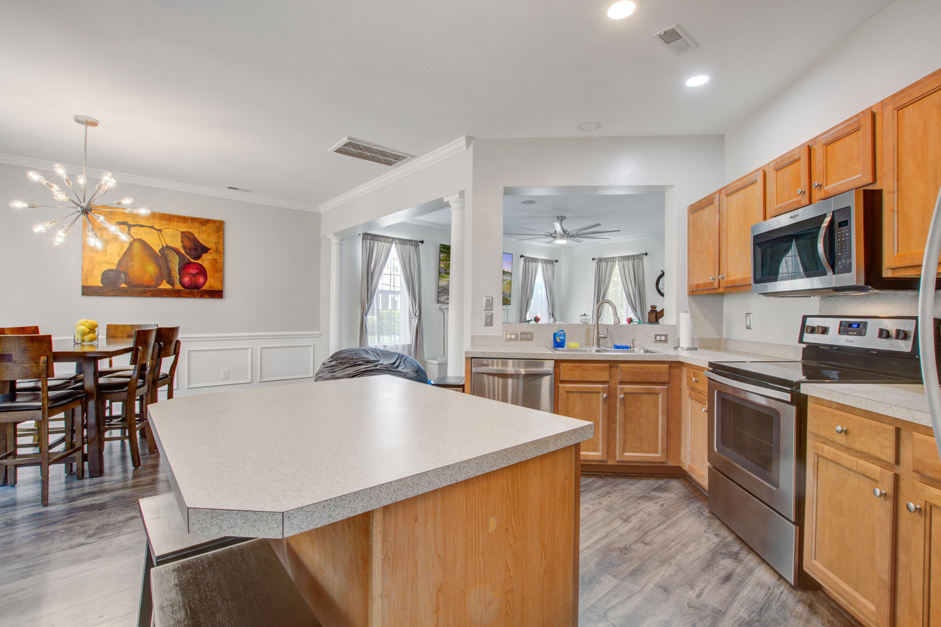 129 Full Moon Court Ladson, SC 29456 - Photo 17 of 44 129 (16)
