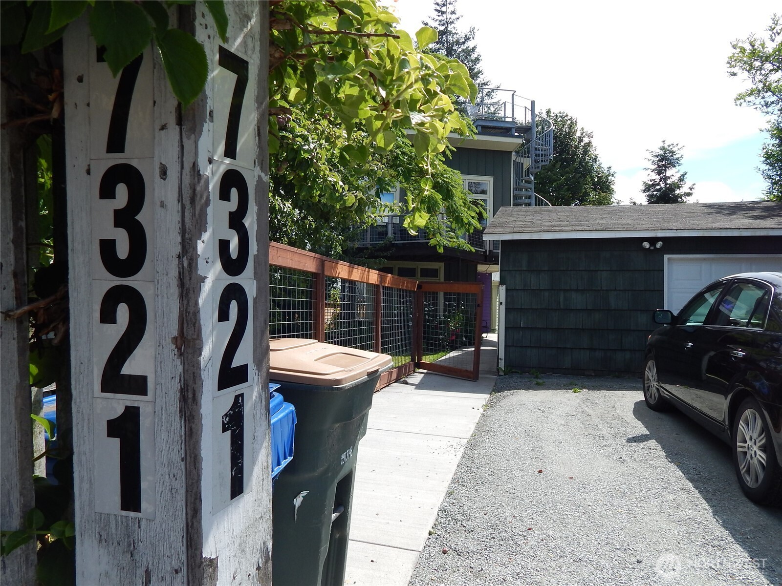 7321 35th Avenue Southwest Seattle, WA 98126 - Photo 32 of 35