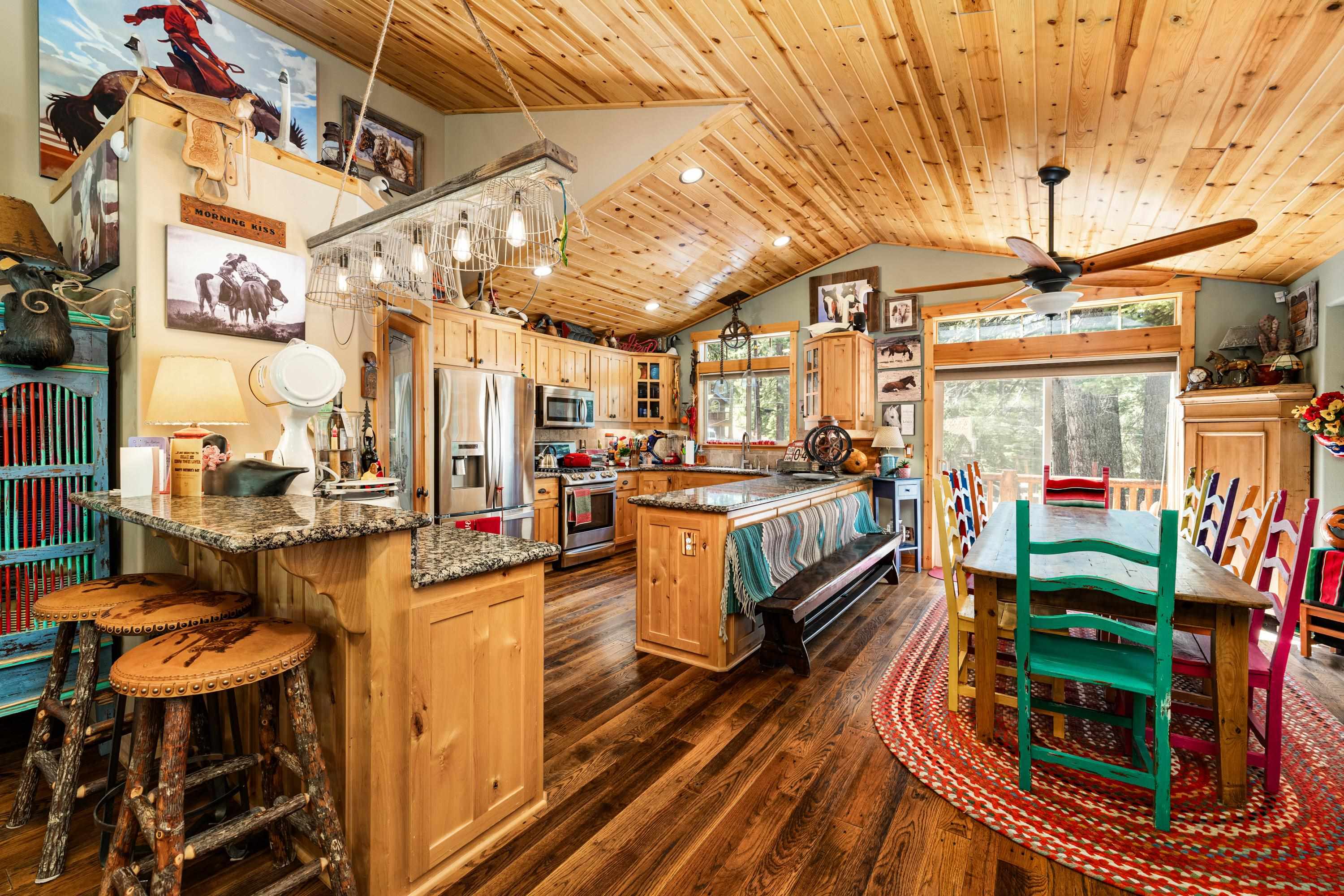 14175 Pathway Avenue Truckee, CA 96161 - Photo 9 of 21 a view of a chairs and table in a patio