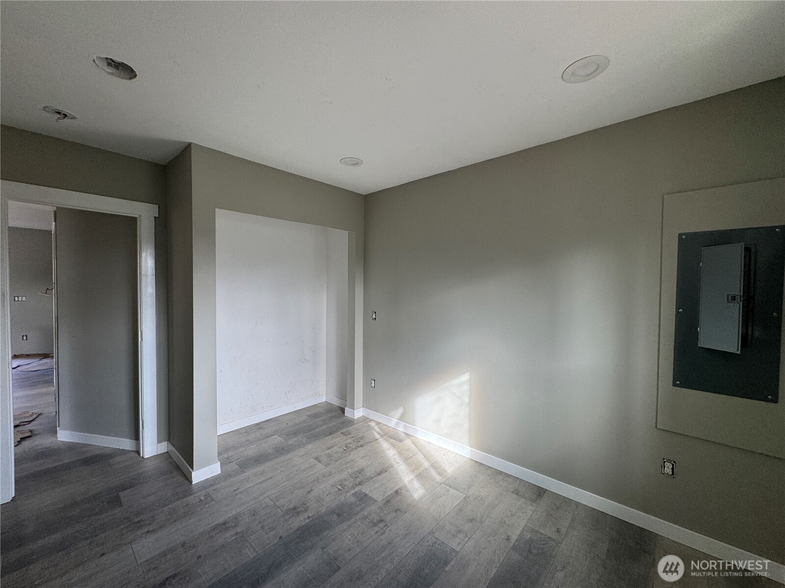 1915 Spring Road Shelton, WA 98584 - Photo 12 of 16 Gallery Image 12
