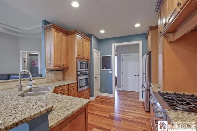 $475,000 | 945 Pewter Rock, Busti, NY 14750