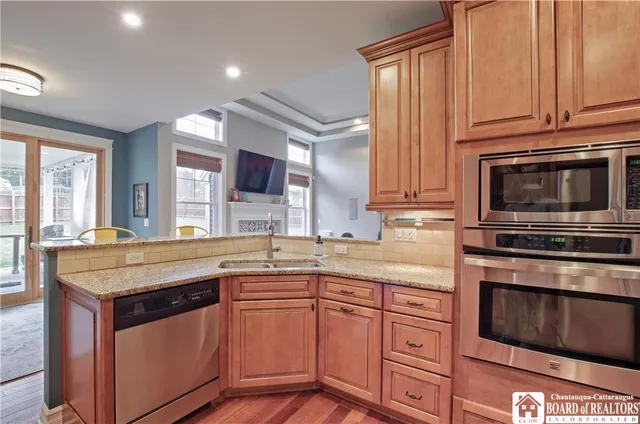 $475,000 | 945 Pewter Rock, Busti, NY 14750