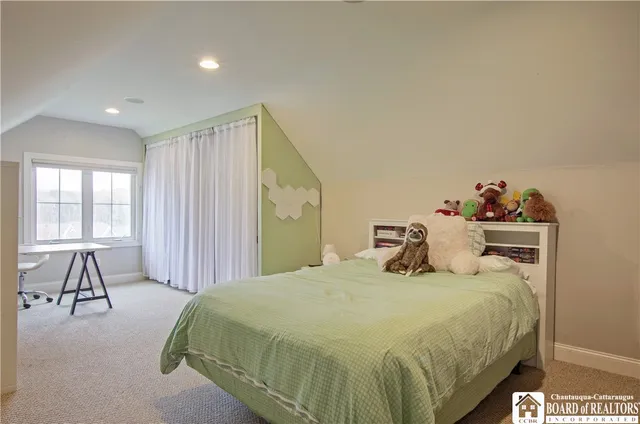 $475,000 | 945 Pewter Rock, Busti, NY 14750