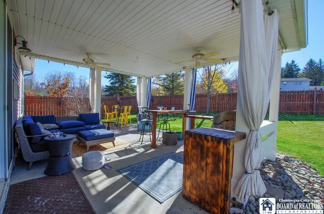 $475,000 | 945 Pewter Rock, Busti, NY 14750