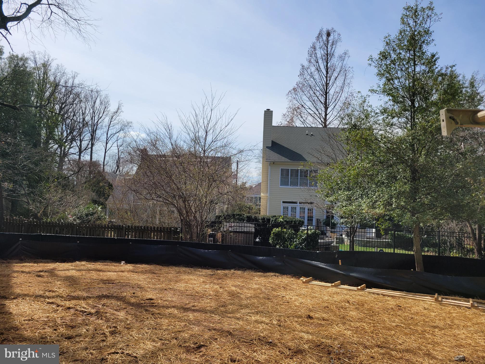 7704 Radnor Road Bethesda, MD 20817 - Photo 11 of 17