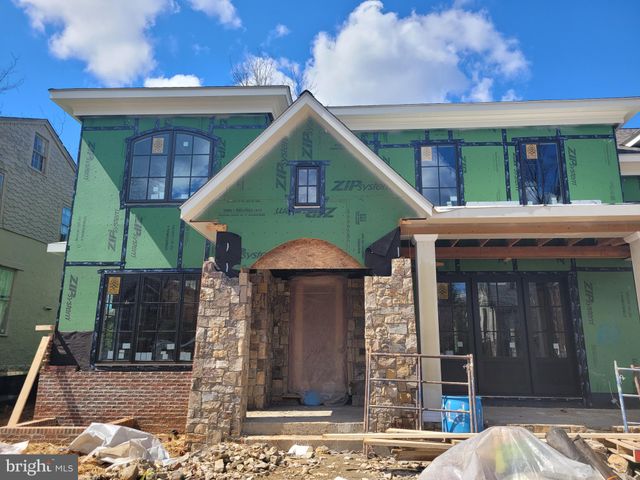 $3,550,000 | 7704 Radnor Road, Bethesda, MD 20817