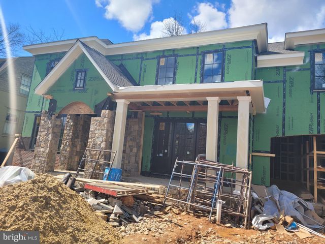 $3,550,000 | 7704 Radnor Road, Bethesda, MD 20817