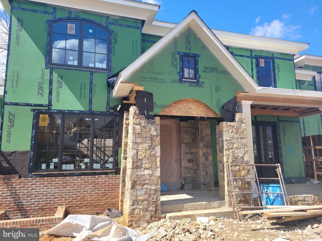 $3,550,000 | 7704 Radnor Road, Bethesda, MD 20817