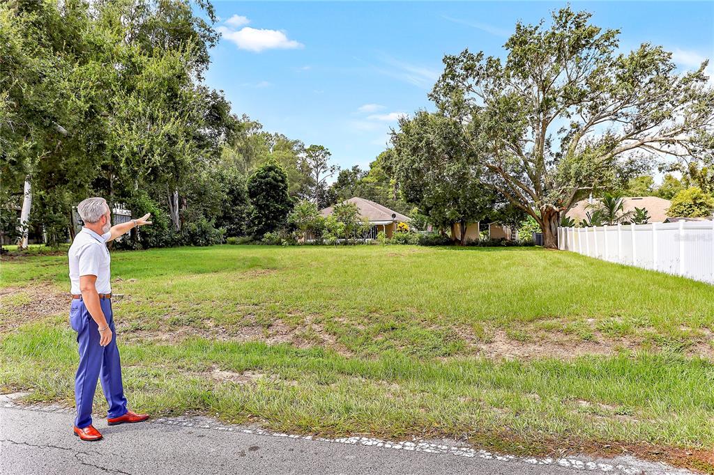 610 Simeon Road Oakland, FL 34787 - Photo 3 of 14