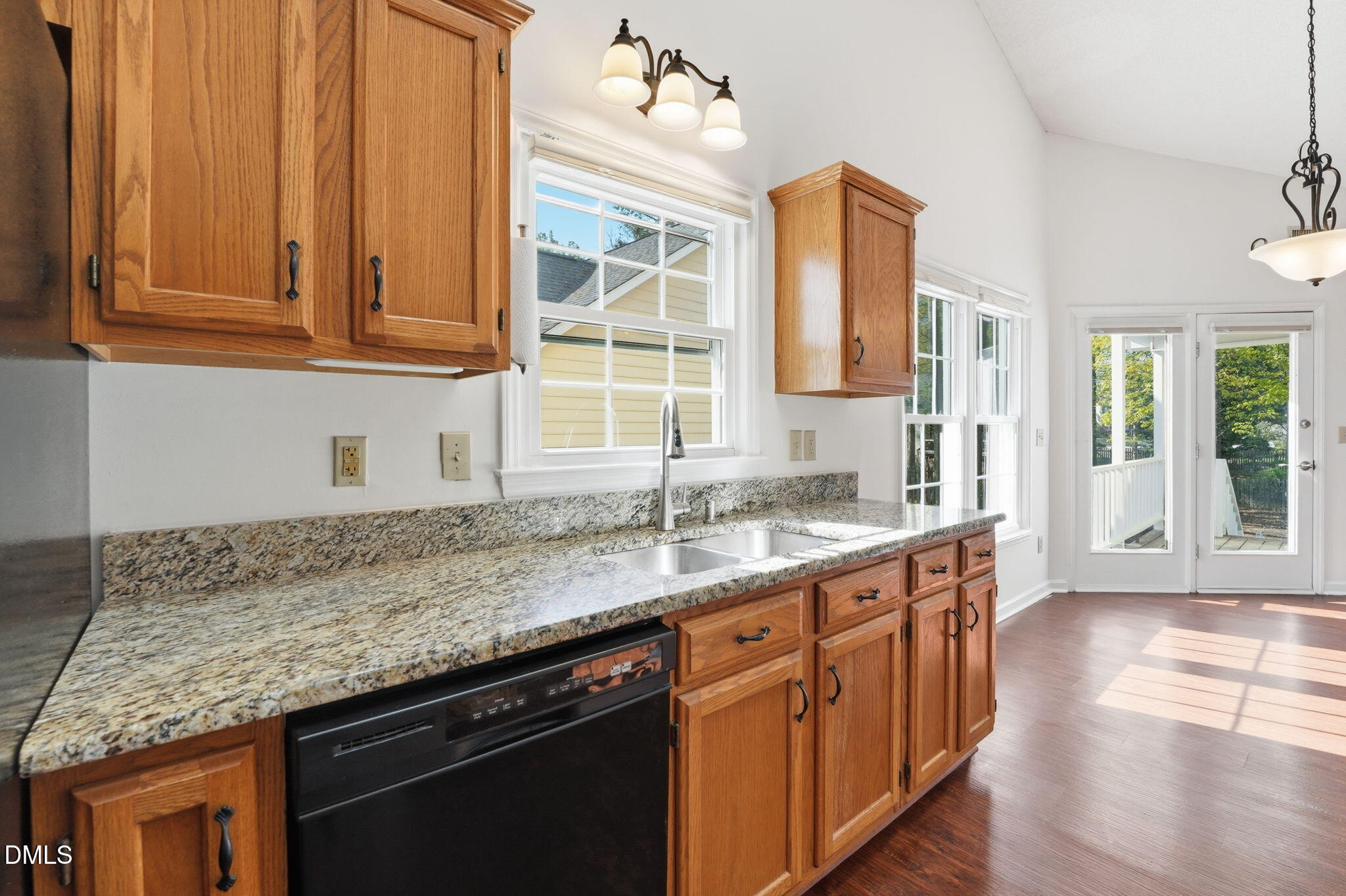 108 Kronos Lane Cary, NC 27513 - Photo 3 of 29 Kitchen