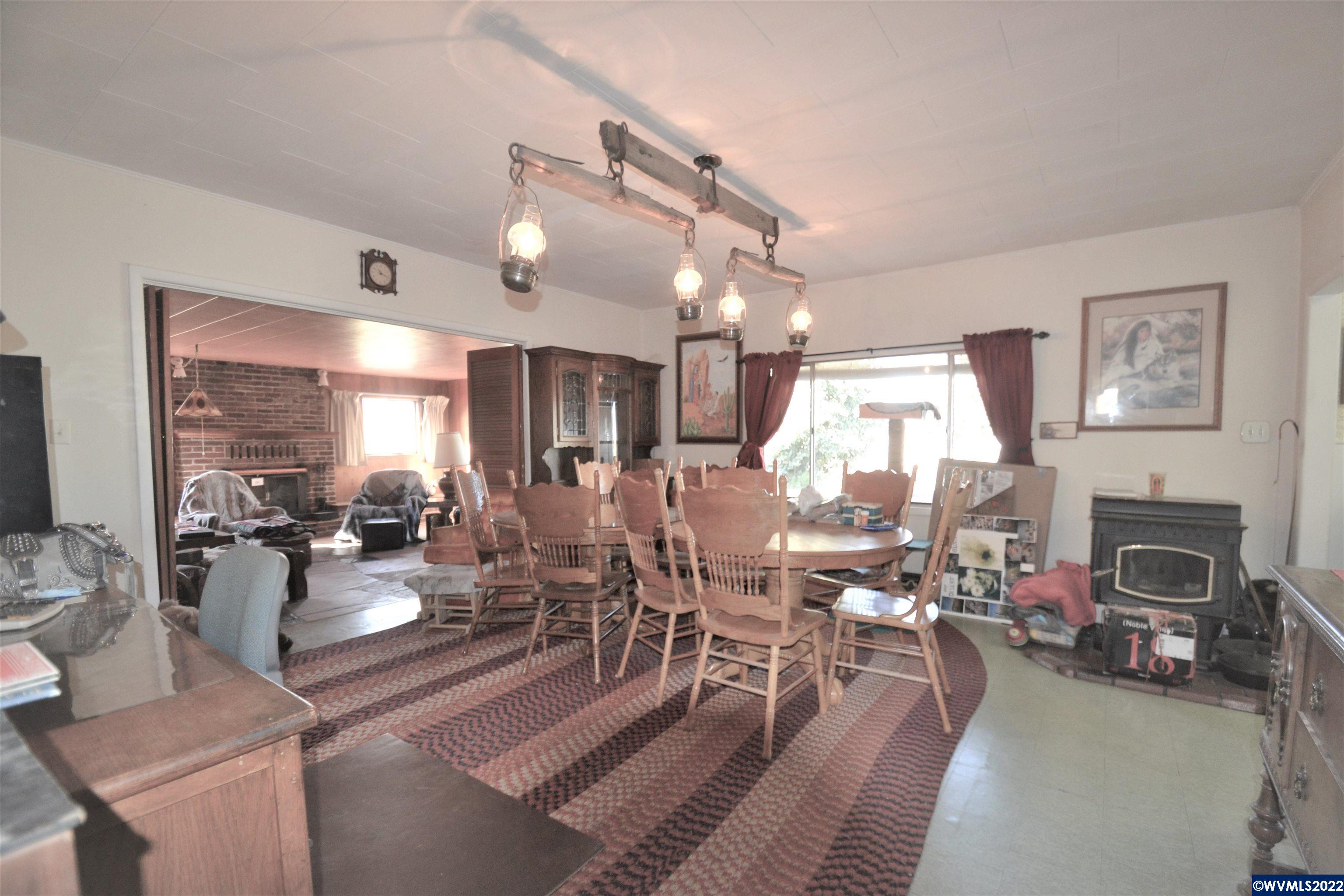 31685 Country Road Tangent, OR 97389 - Photo 5 of 29