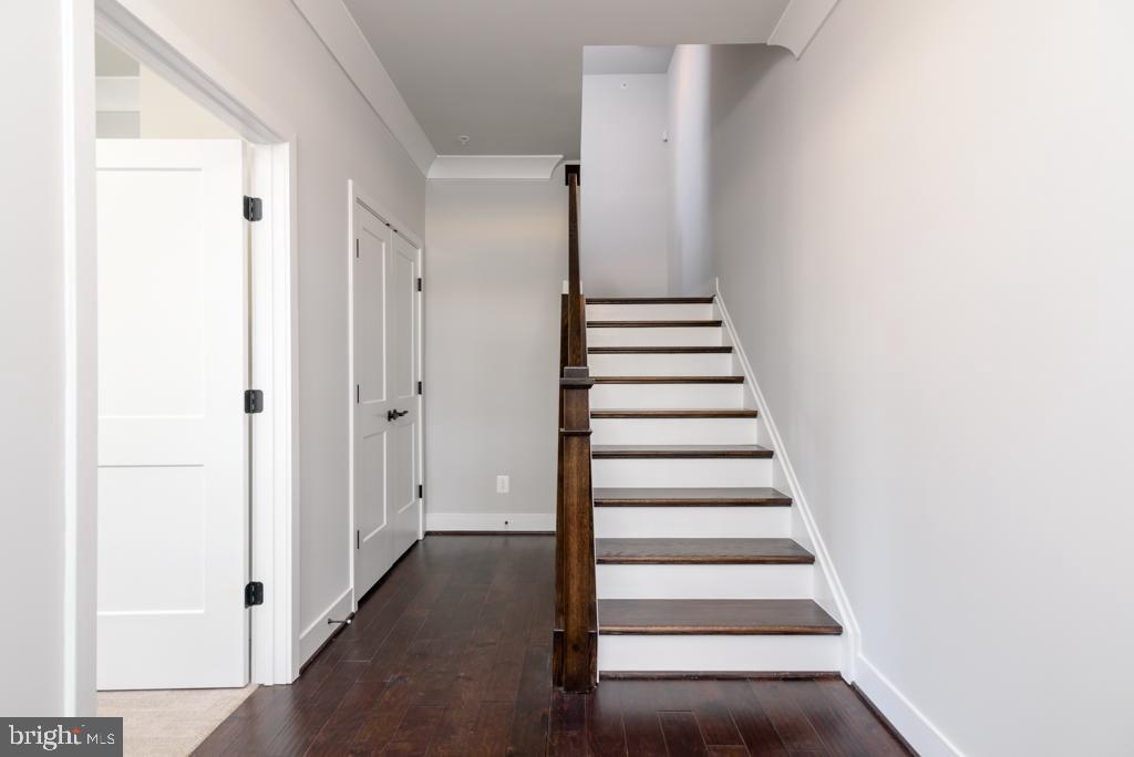 1967 Roland Clarke Place, Unit 23 Reston, VA 20191 - Photo 3 of 21 SELECT YOUR INTERIOR FINISHES.