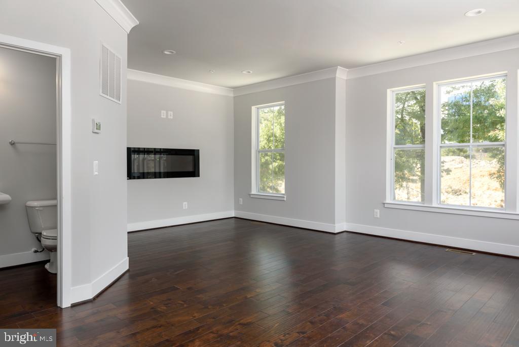 1967 Roland Clarke Place, Unit 23 Reston, VA 20191 - Photo 5 of 21