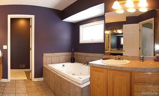 2777 Black Eagle Ridge Howell, MI 48843 - Photo 14 of 21 Master_Bath_Still