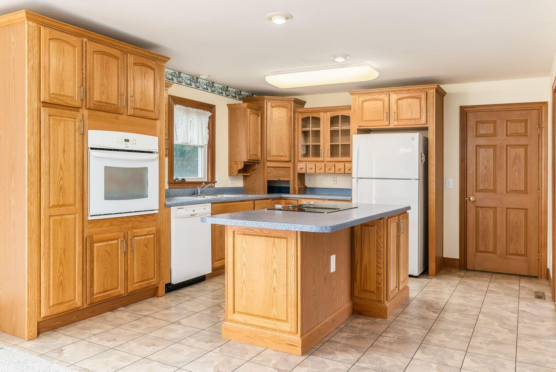 5116 Lock Road Centerburg, OH 43011 - Photo 12 of 45 Lots of Cabinets!