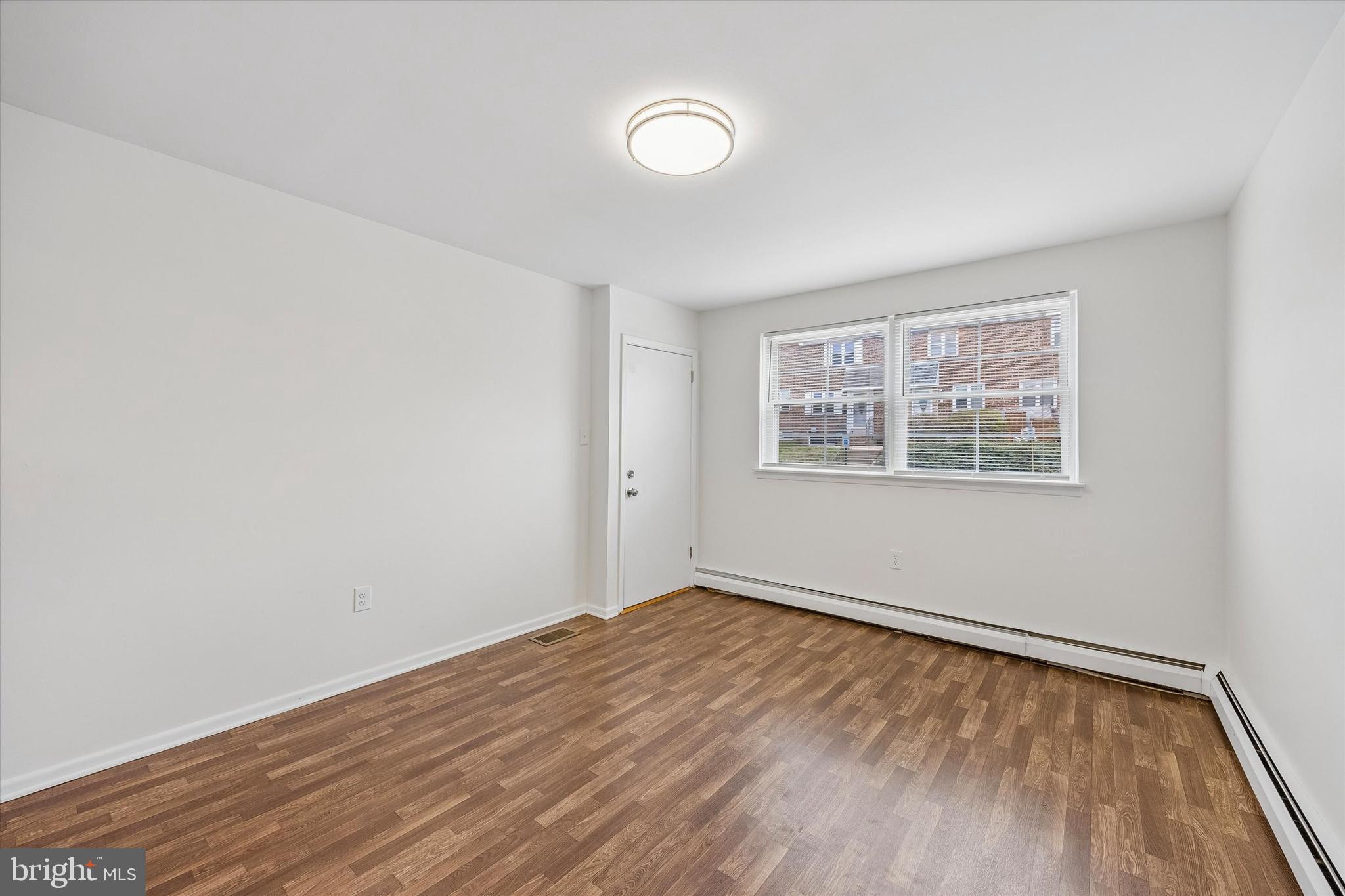 362 Ripka Street Philadelphia, PA 19128 - Photo 5 of 15