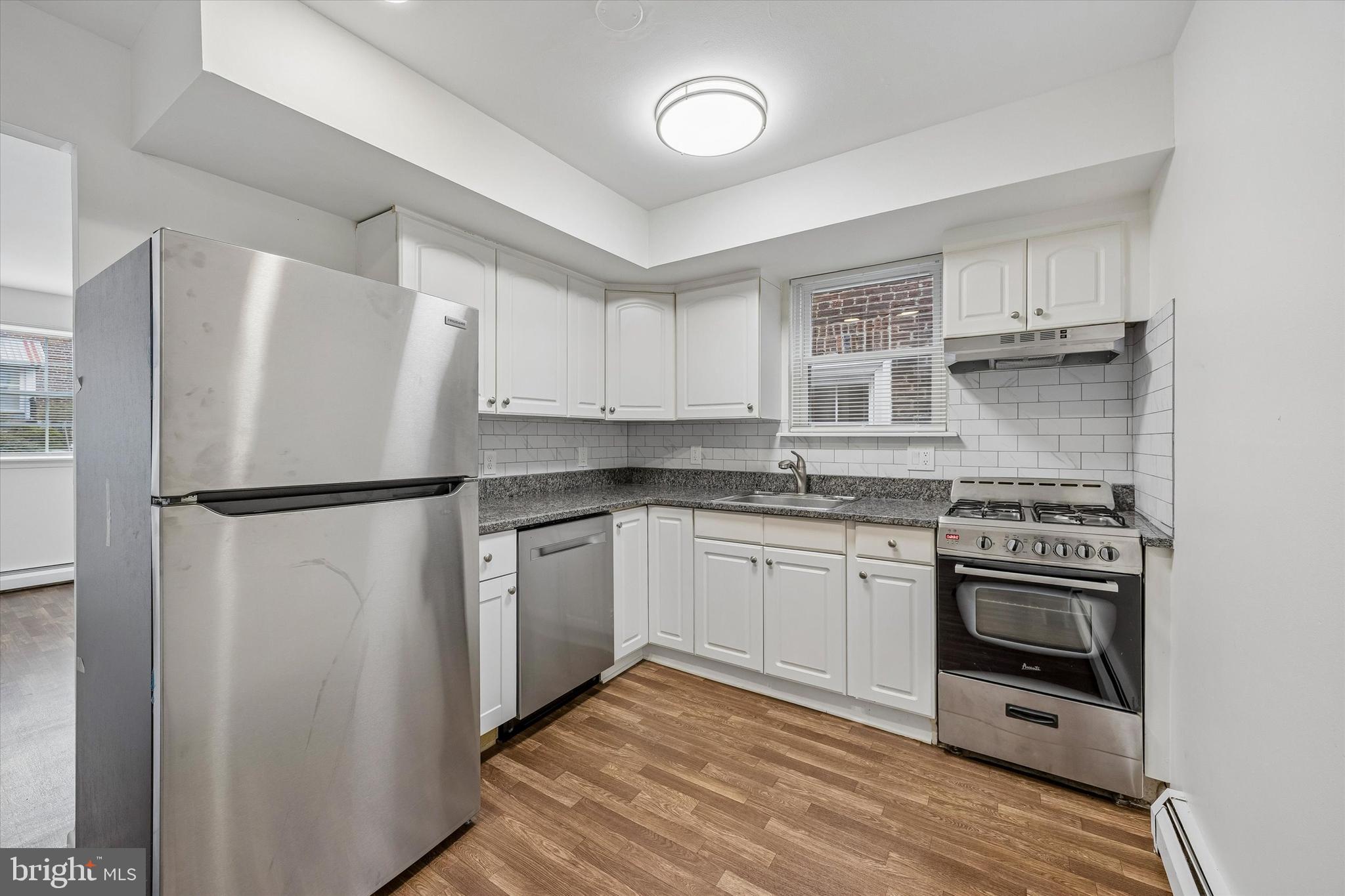 362 Ripka Street Philadelphia, PA 19128 - Photo 6 of 15